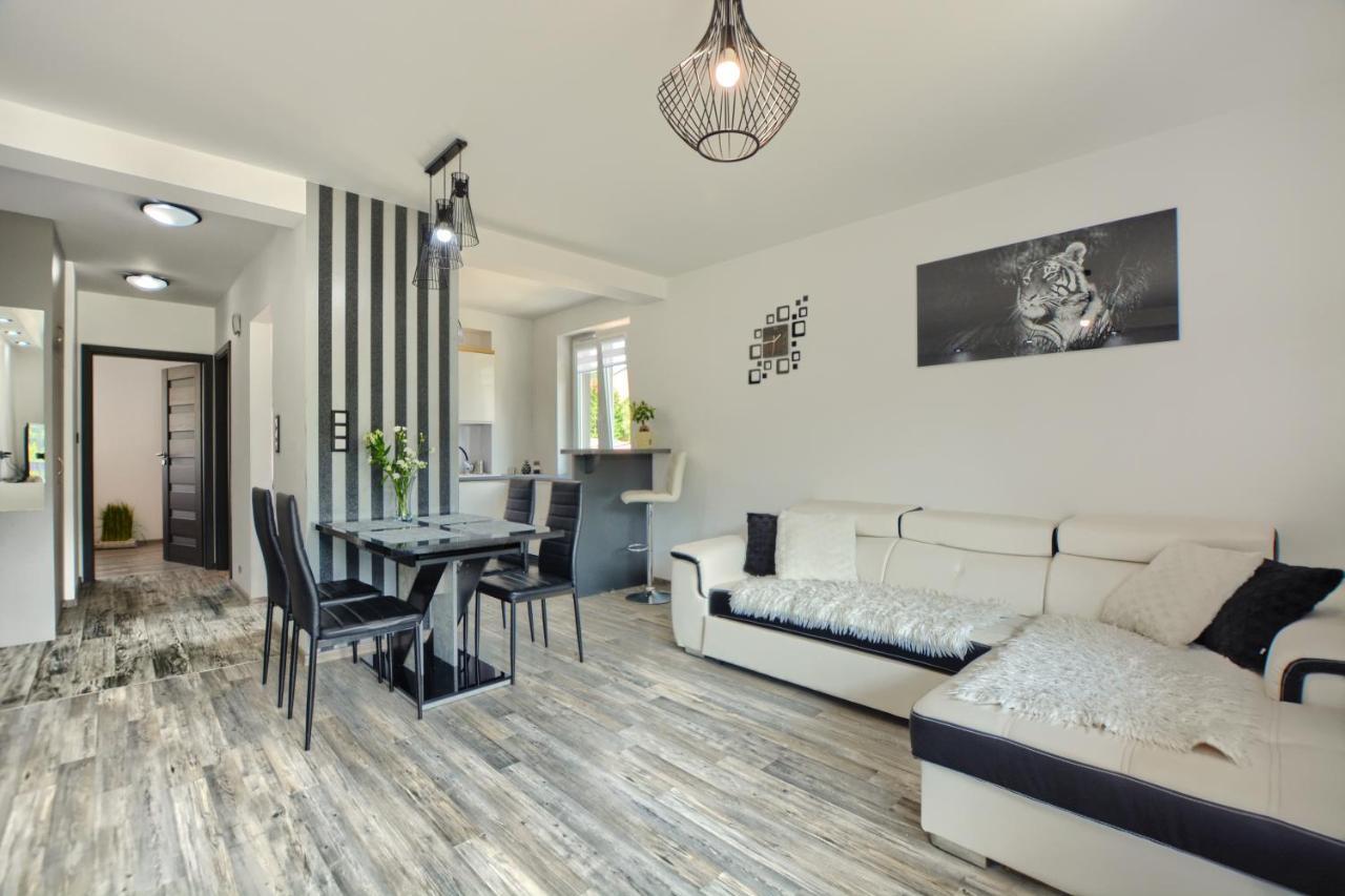 Apartament Glamour Ustrzyki Dolne Dış mekan fotoğraf